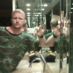 Meet your Posher, Wes